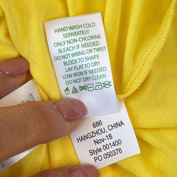 LILLY PULITZER Dawn Crocheted Embroidered Yellow & White Sleeveless Top Size XS - Picture 6 of 6